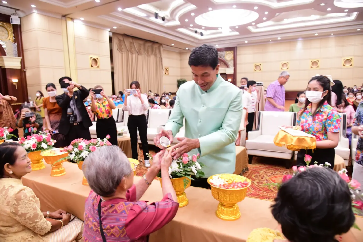 Bangkok launches activities for National Elderly Day Bangkok launches activities for National Elderly Day