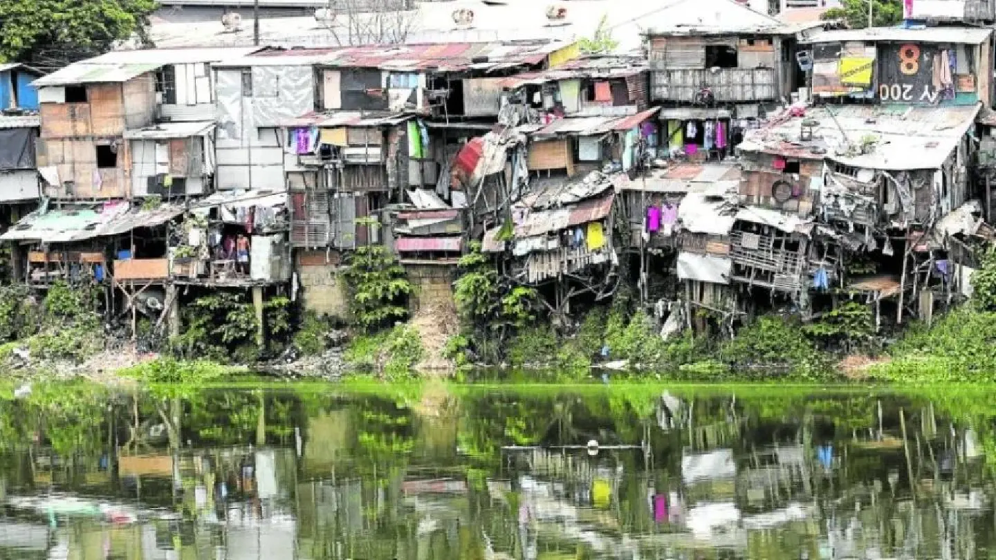14 million Filipino families rate themselves ‘poor’: Survey 14 million Filipino families rate themselves ‘poor’: Survey