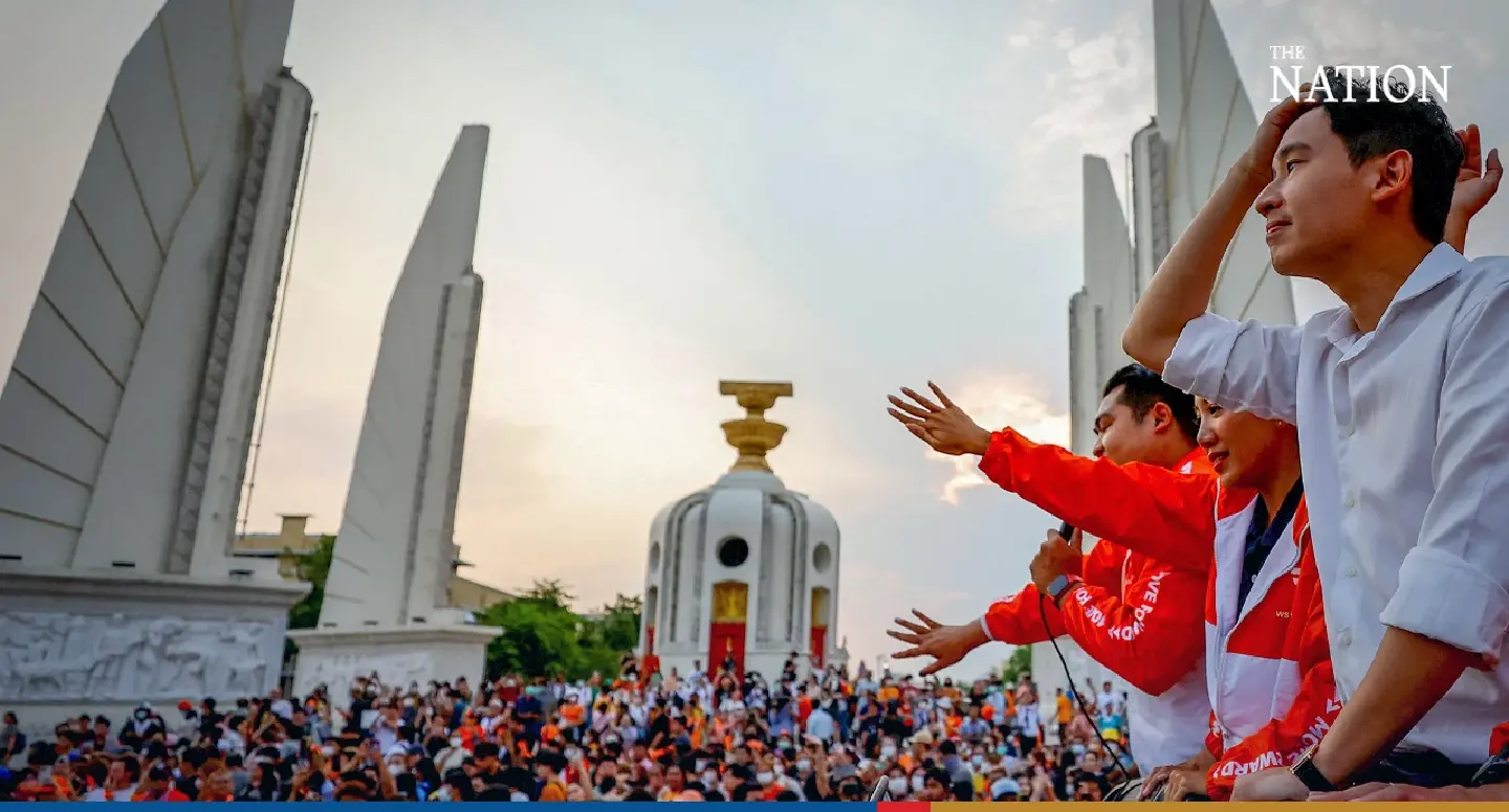 Tens of thousands turn out to celebrate Move Forward’s victory on May 16, 2023