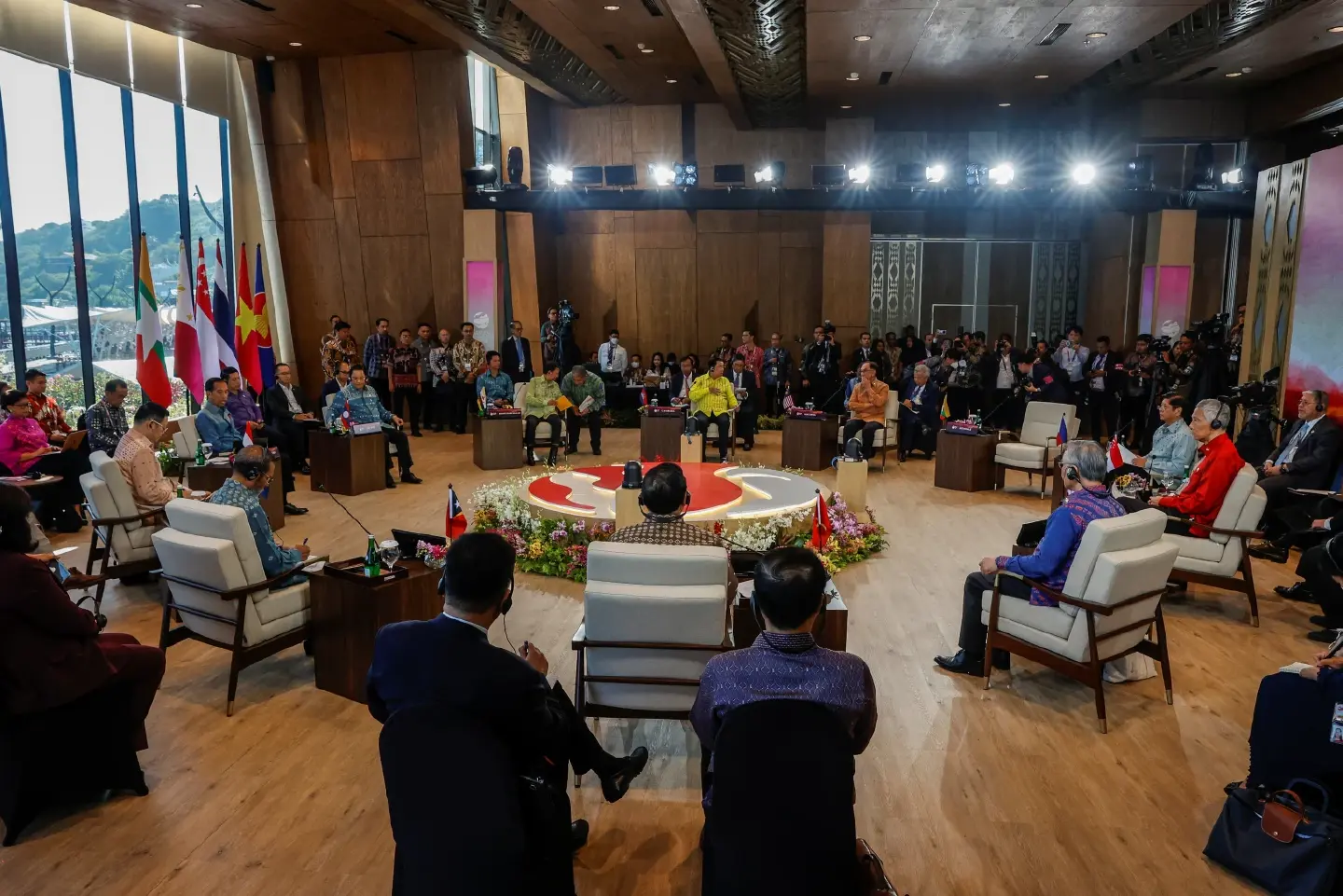 Defying the dollar: Asean pushes for greater local currency use