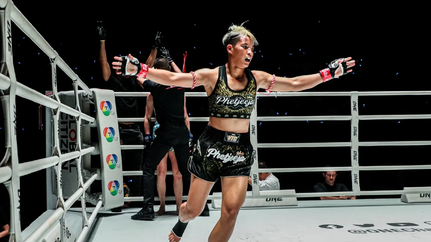 Petjeeja earns 3.5-million-baht ONE Championship contract