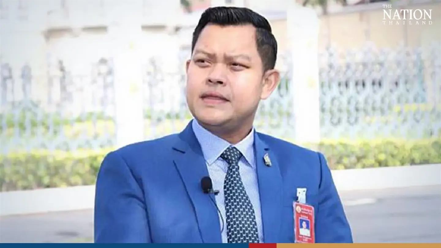Thaksin's comments on returning home a boon for Prayut, says aide