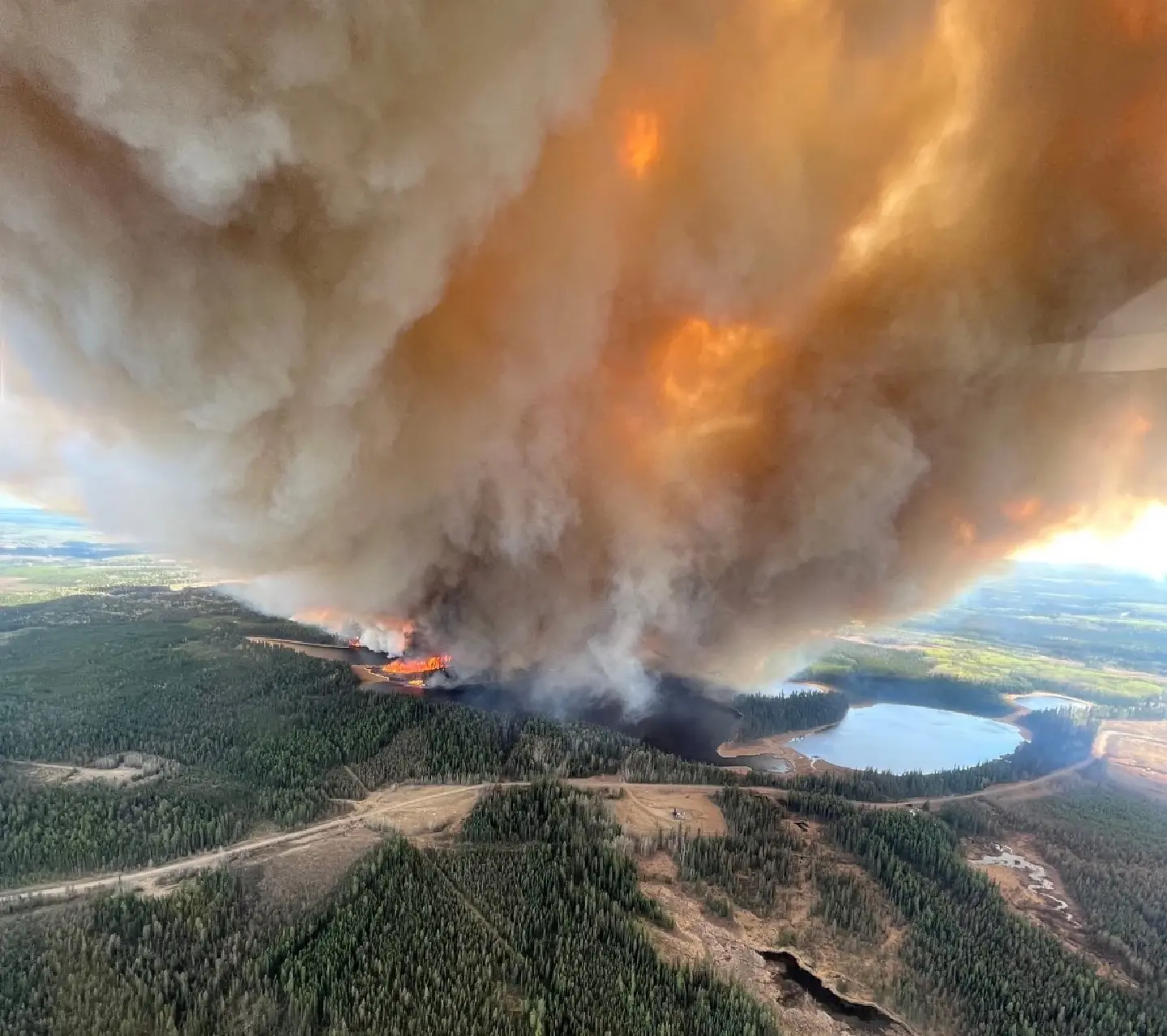 'Out of control' wildfires burn in Alberta