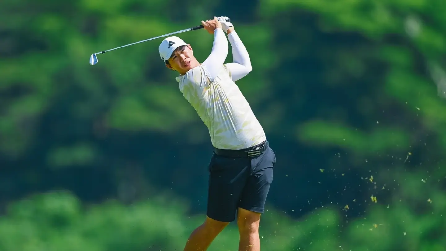 Jakraphan Secures Dominant Lead With Double Eagles at St. Andrews 2000 Jakraphan Secures Dominant Lead With Double Eagles at St. Andrews 2000