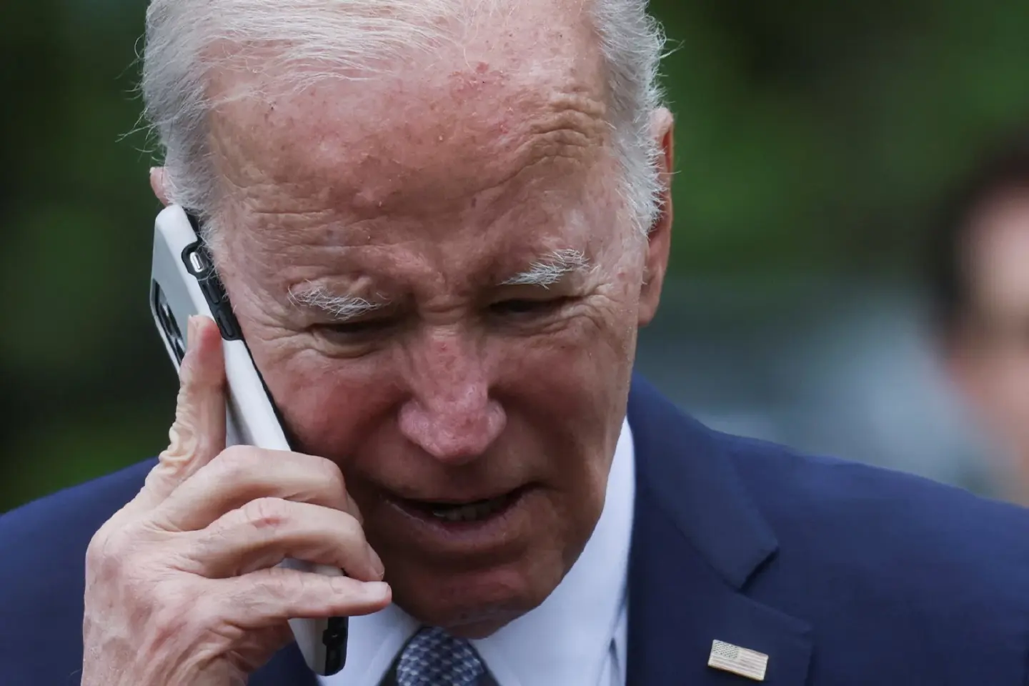US may default June 1 without debt ceiling hike; Biden calls McCarthy to meet