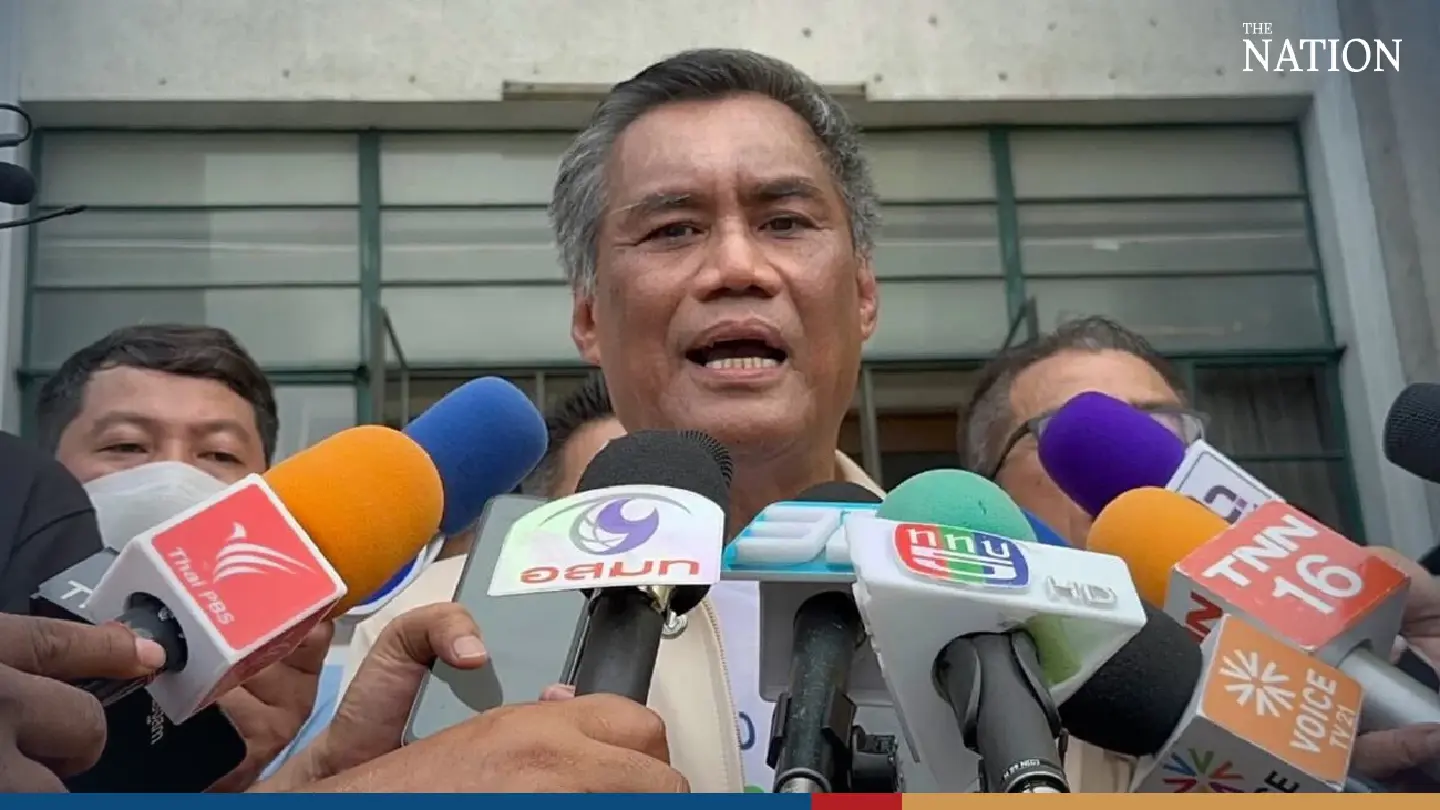 EC chief casts vote, expects unofficial results by 10pm EC chief casts vote, expects unofficial results by 10pm