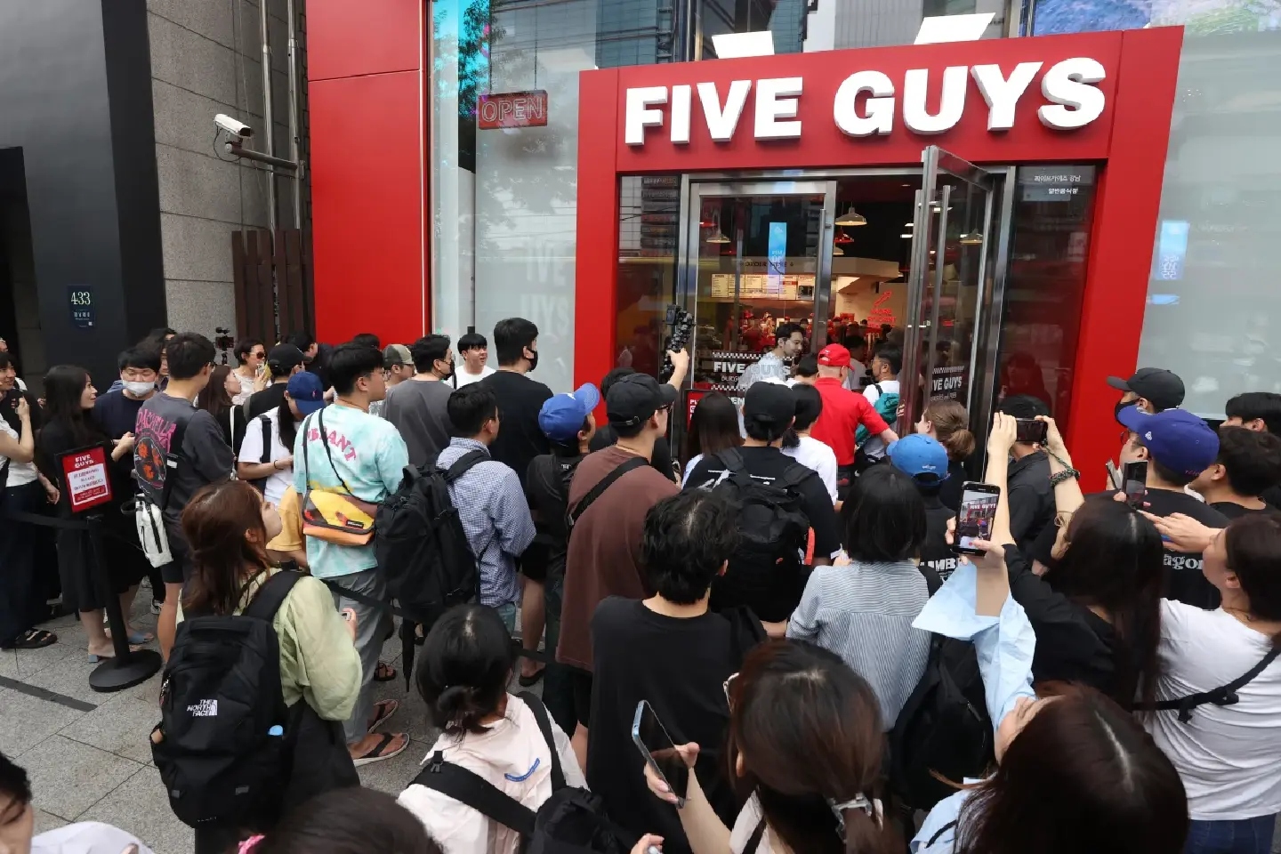Five Guys burger sold on Korean secondhand market for US$77, sparks criticism