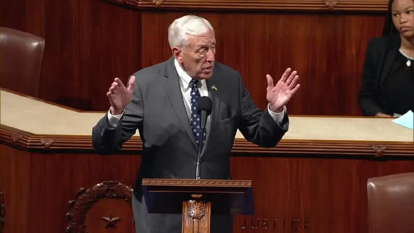 Republicans and Democrats vow to support debt ceiling 'compromise'