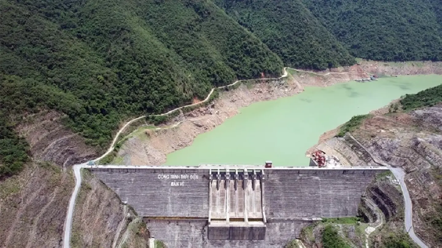 Vietnam's power crisis deepens as hydroelectric reservoirs near dangerous levels