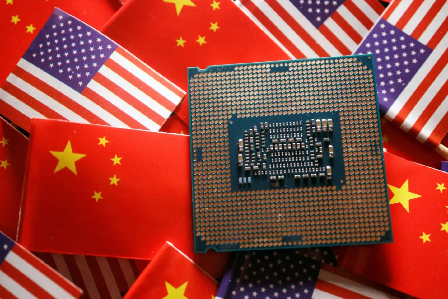 Thriving underground market for high-end chips in China after US export ban Thriving underground market for high-end chips in China after US export ban