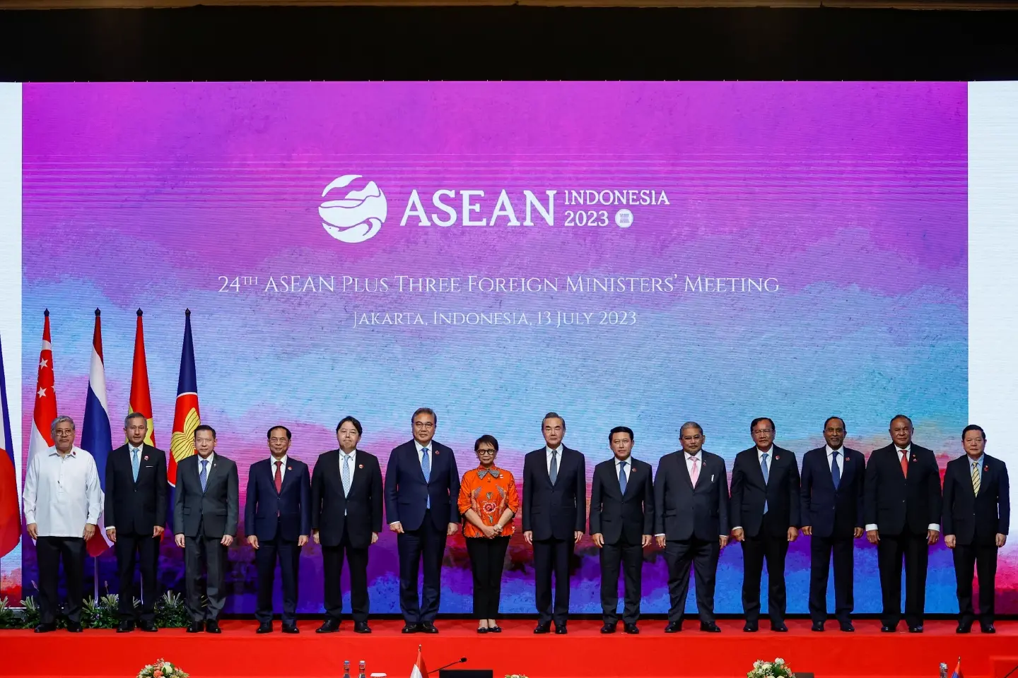 China and Asean agree on guidelines to expedite South China Sea negotiations China and Asean agree on guidelines to expedite South China Sea negotiations