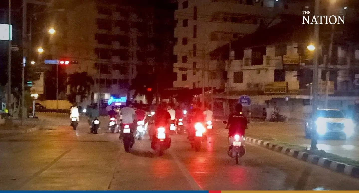 Pattaya residents urge authorities to put an end to foreign motorbike gangs