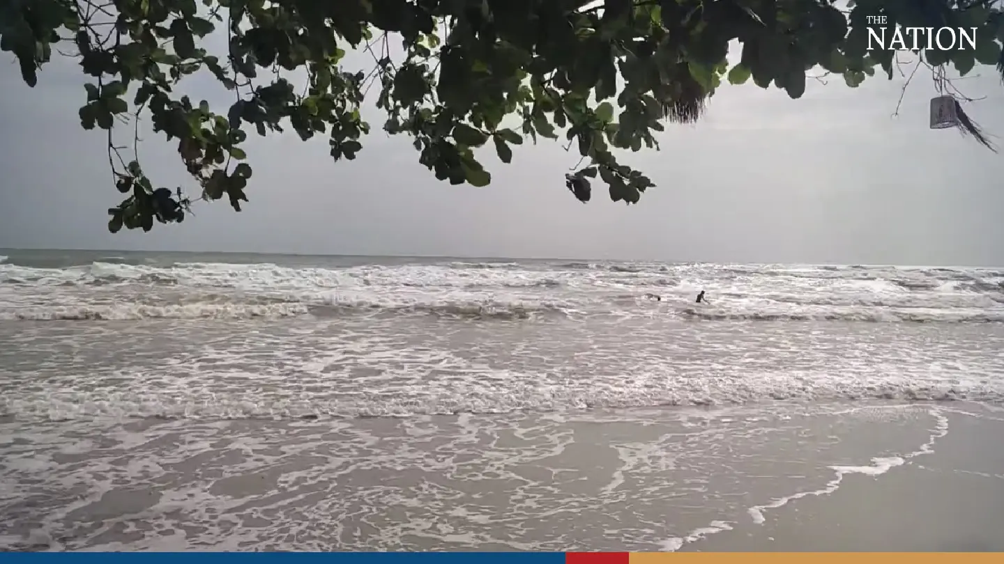 Red flags raised at Koh Chang beaches as heavy rain makes sea rough and dangerous