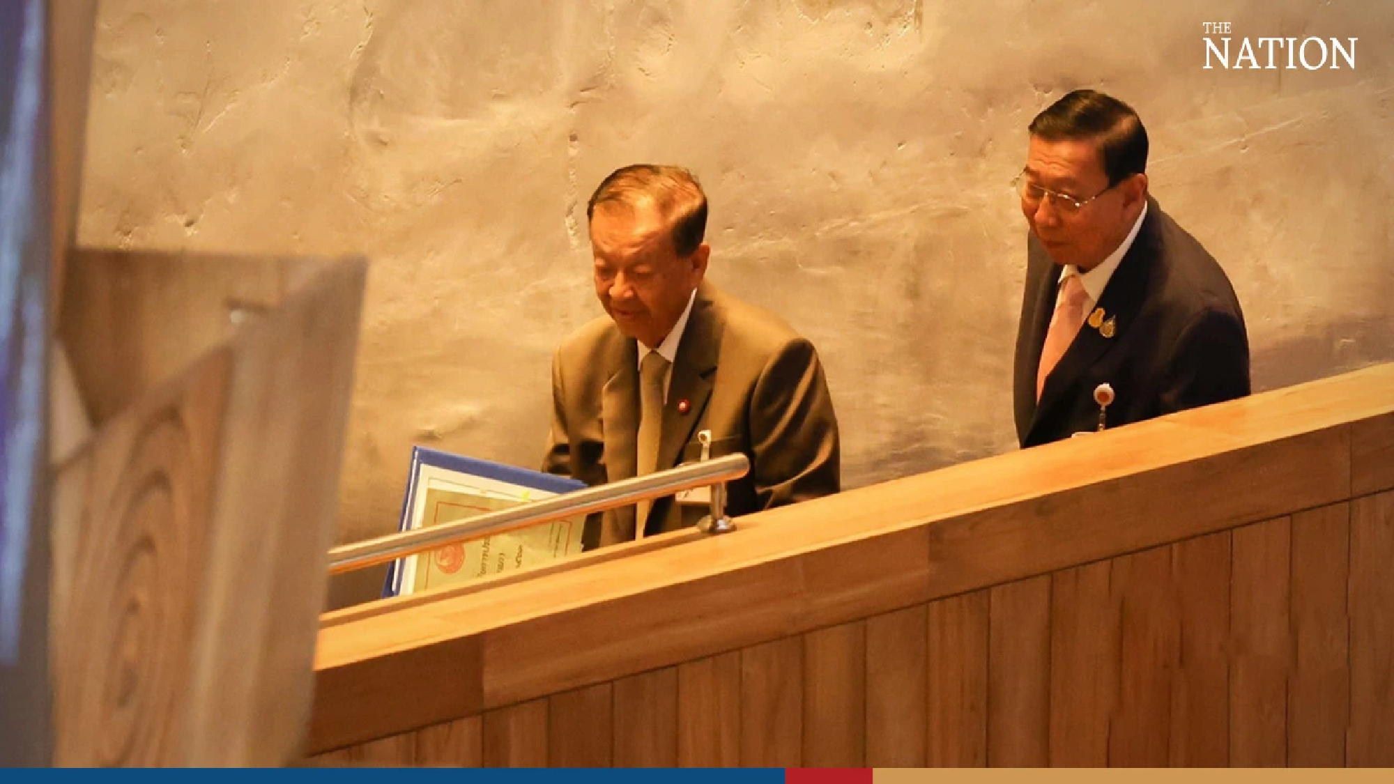 Wan Muhamad adjourns meeting amid standoff