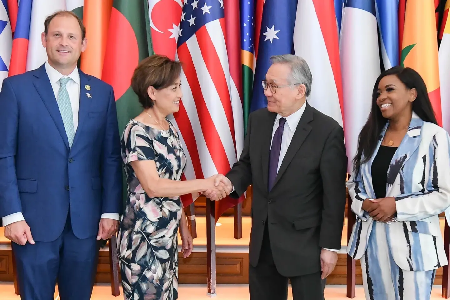 Don welcomed US Congressional Delegation, strengthening cooperation between two countries Don welcomed US Congressional Delegation, strengthening cooperation between two countries