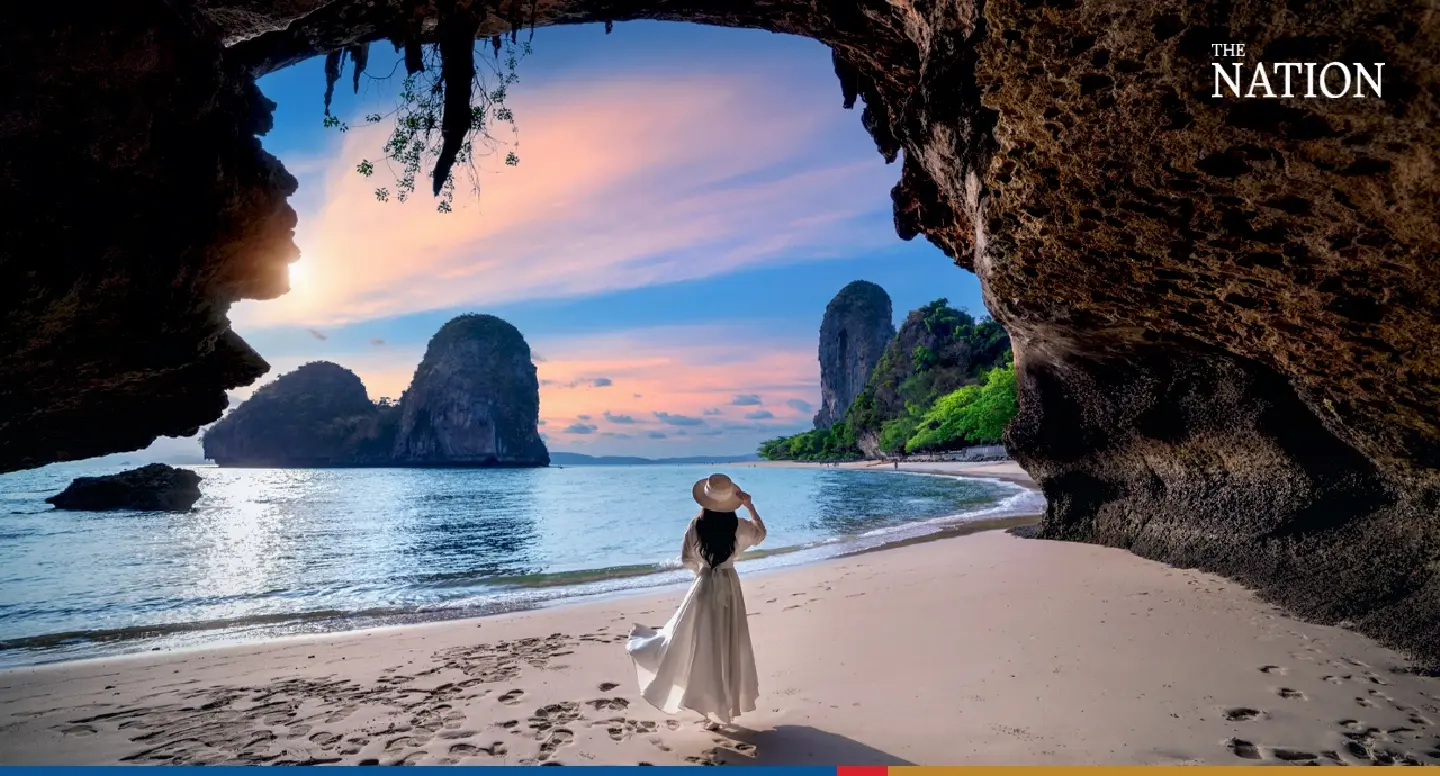 Tourism revenue exceeds 1 trillion baht during first 7 months Tourism revenue exceeds 1 trillion baht during first 7 months