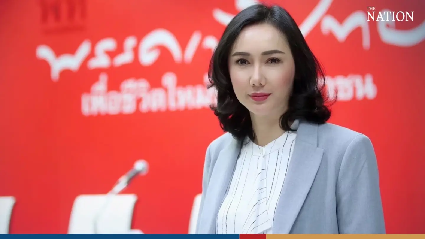 Pheu Thai promises to make people rich before they age