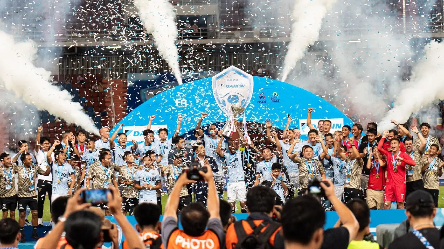 "True Bangkok" defeated "Buriram" 2-0, champion of the Thailand Champions Cup