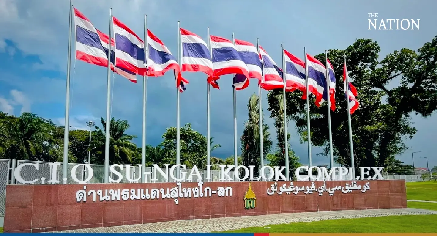 Border police keep an eagle eye out for smuggled fireworks after fatal Narathiwat explosion Border police keep an eagle eye out for smuggled fireworks after fatal Narathiwat explosion
