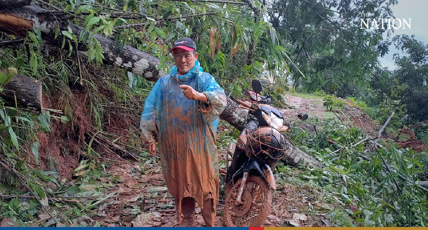 It’s a mucky job! Mae Hong Son teachers make muddy journey to work