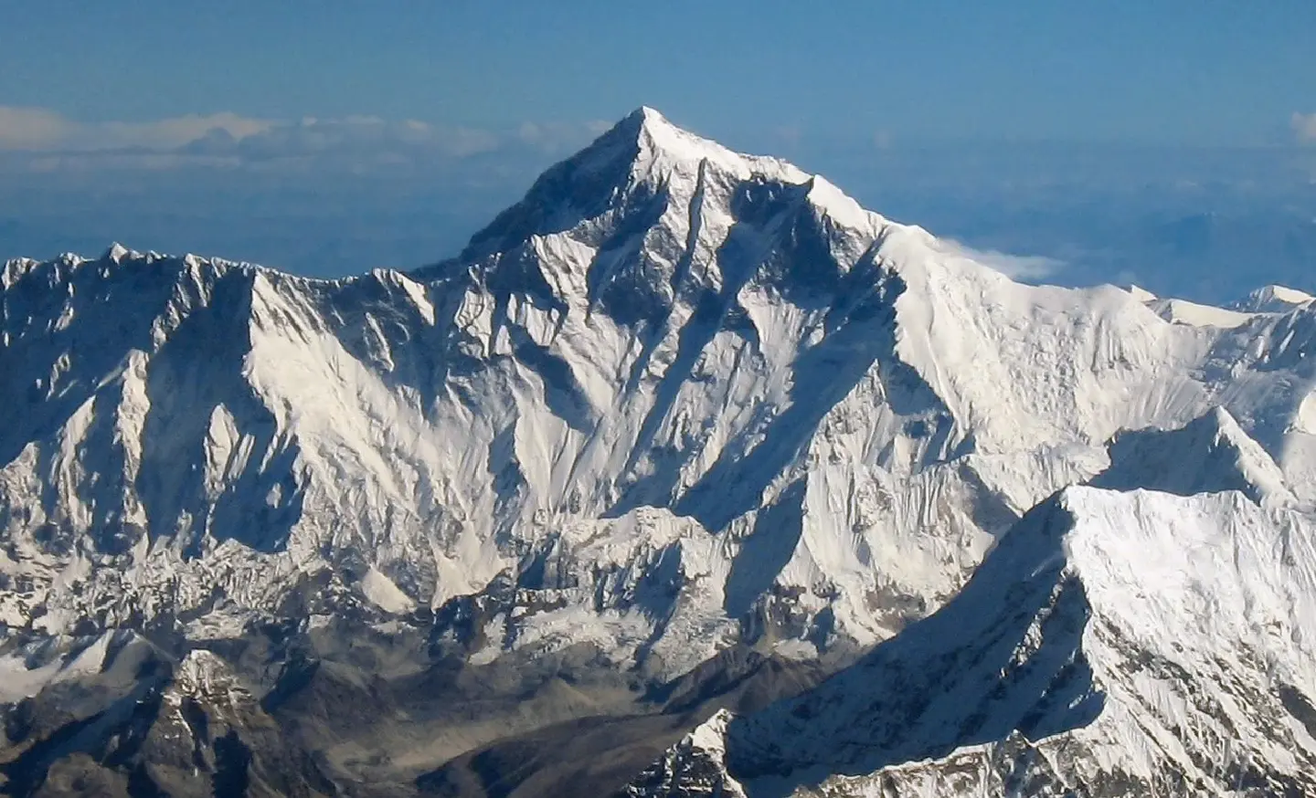 High-Speed Wi-Fi from Mount Everest Tourist Base Camp