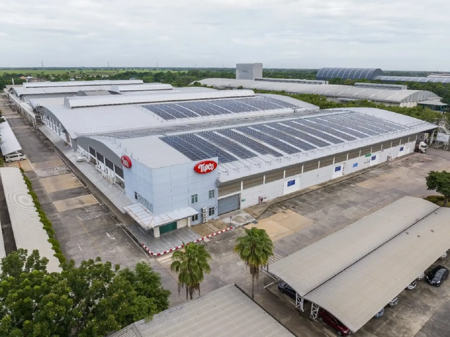 Tipco plans to achieve annual reduction of 2,028 tons of CO2 emissions Tipco plans to achieve annual reduction of 2,028 tons of CO2 emissions