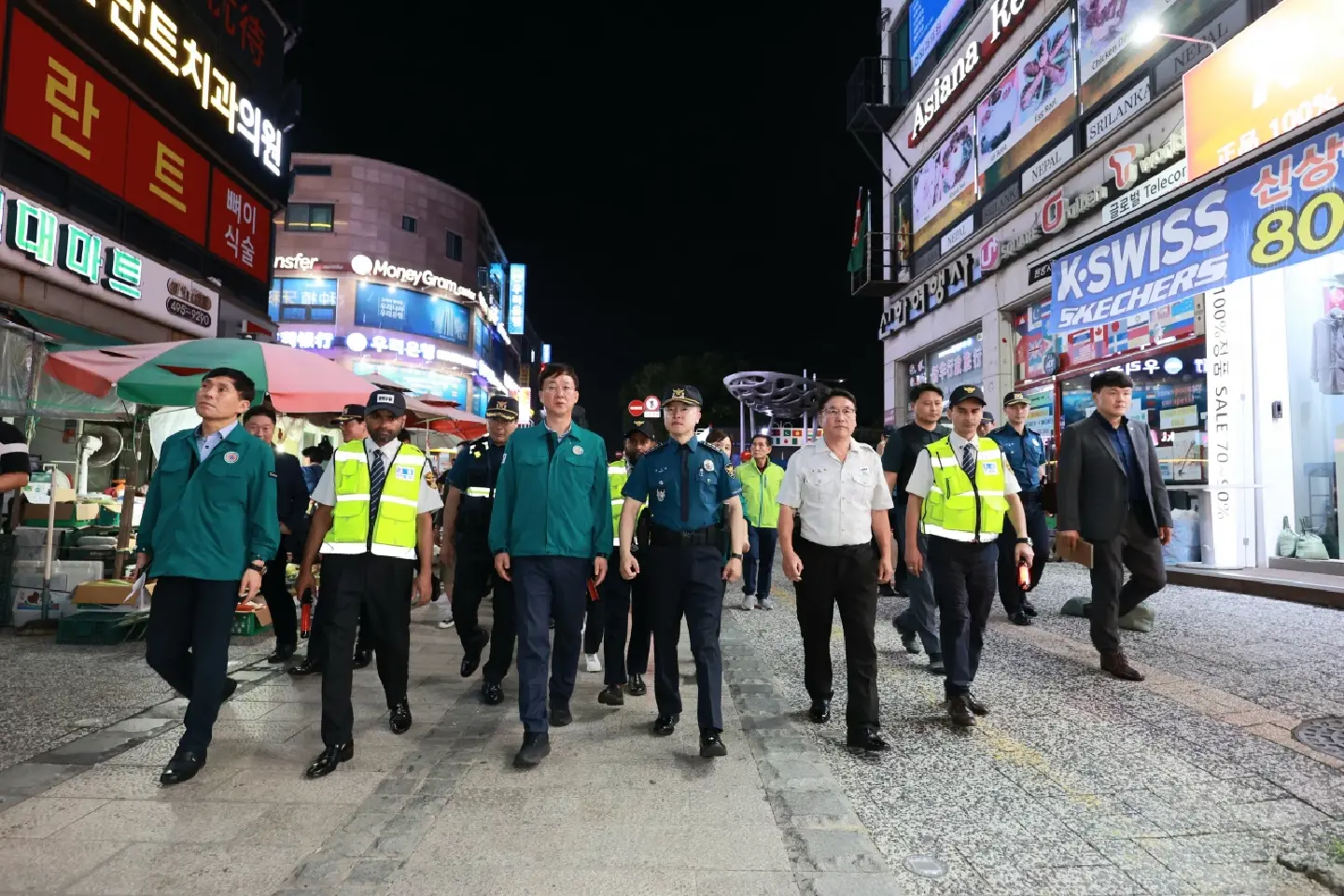 12 South Korean men investigated for illegally smuggling in 106 foreign women
