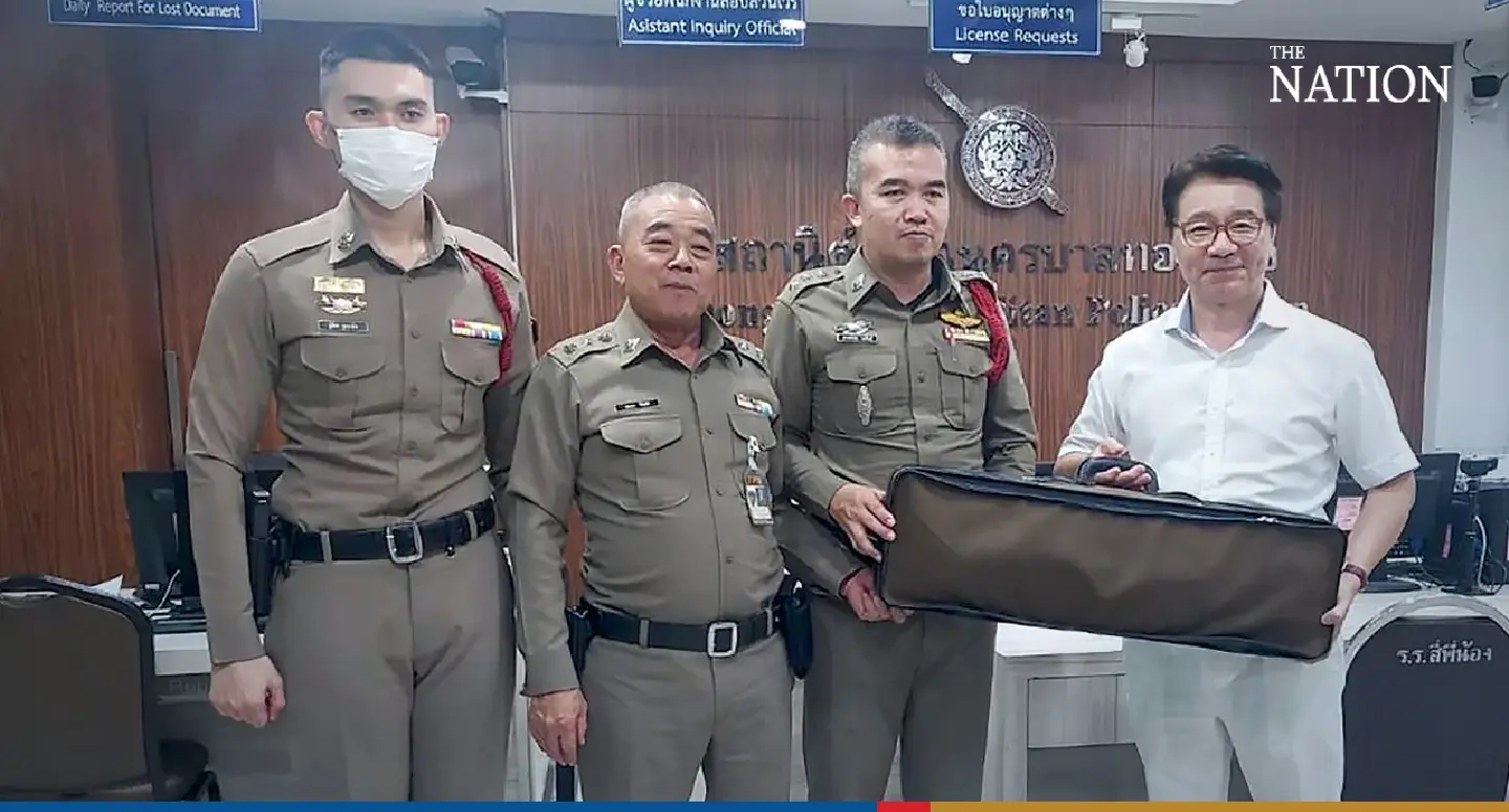 Cabbie returns US$500,000 violin to absent-minded professor