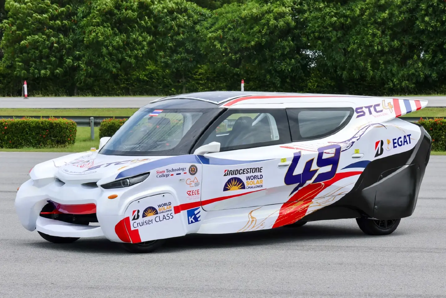 Bridgestone Ignites Thai students potential in World Solar Challenge