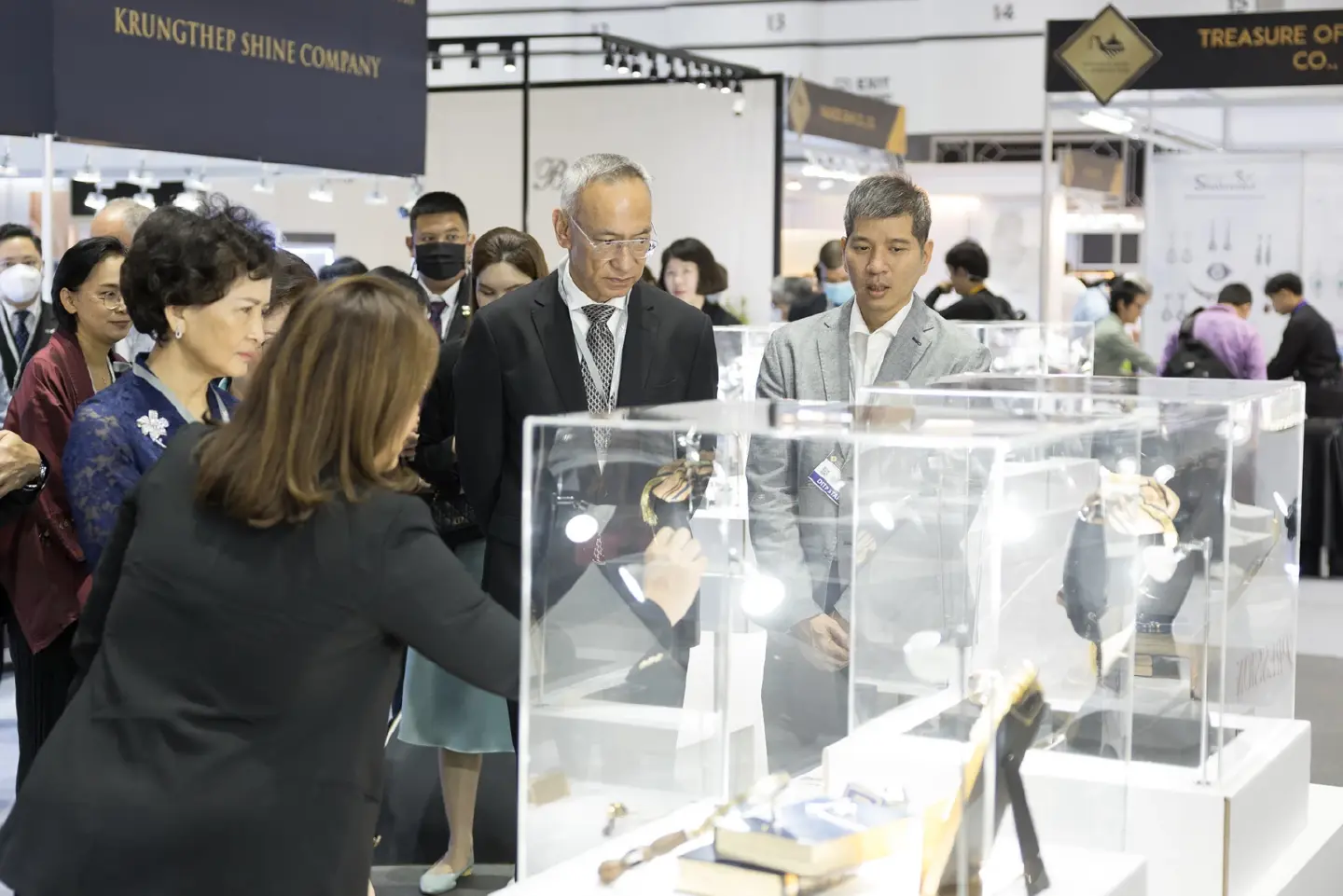 68th Bangkok Gems and Jewellery Fair expected to generate 3 billion baht over 5 days