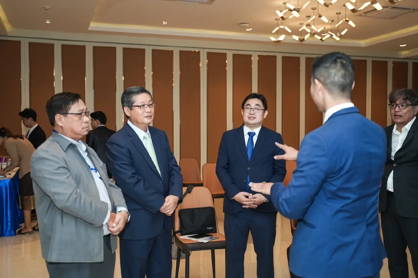 Ronitron, AIF Group collaborate on Green Hydrogen Project valued at over 100 billion baht Ronitron, AIF Group collaborate on Green Hydrogen Project valued at over 100 billion baht