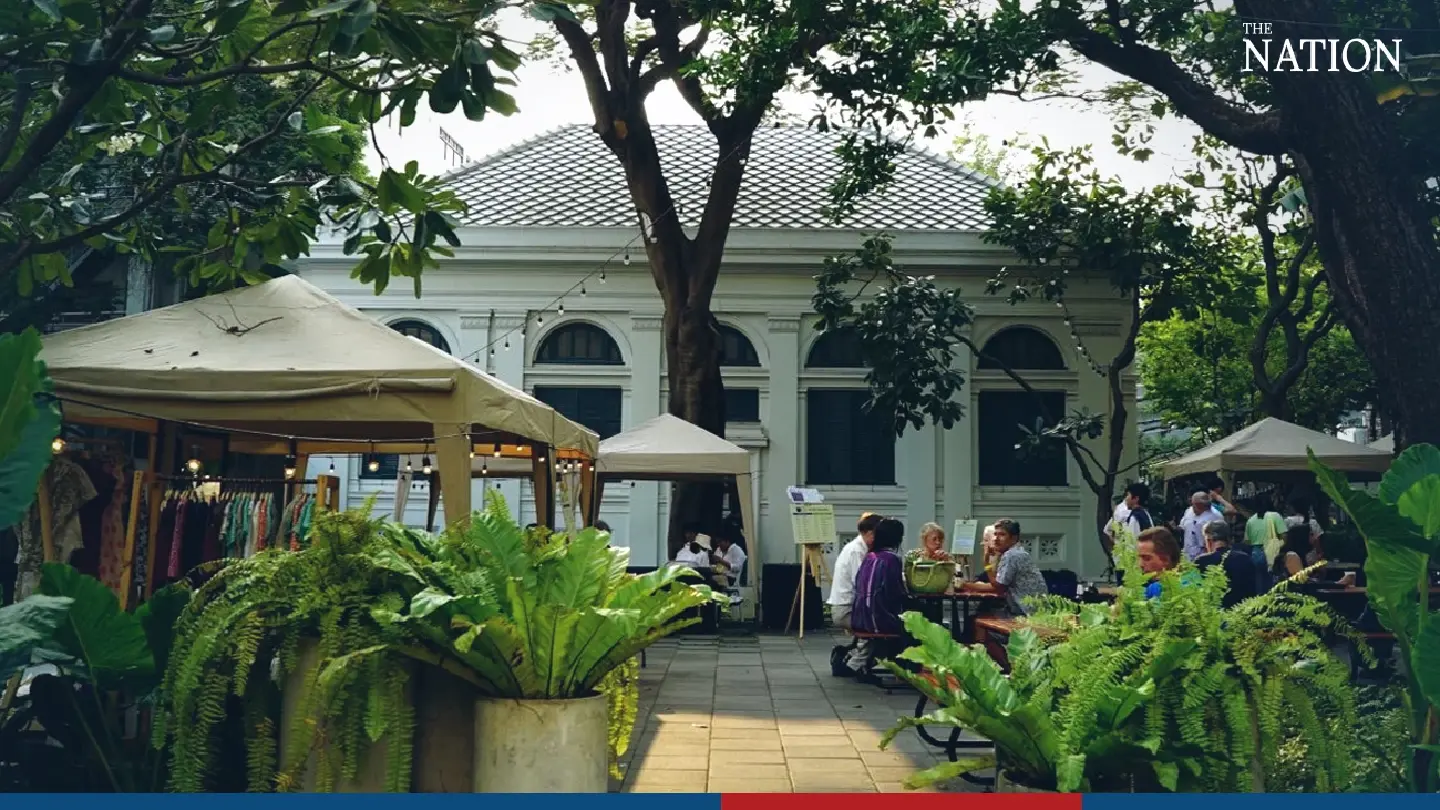 Bangkok's ‘Library of Love’ continues to win hearts