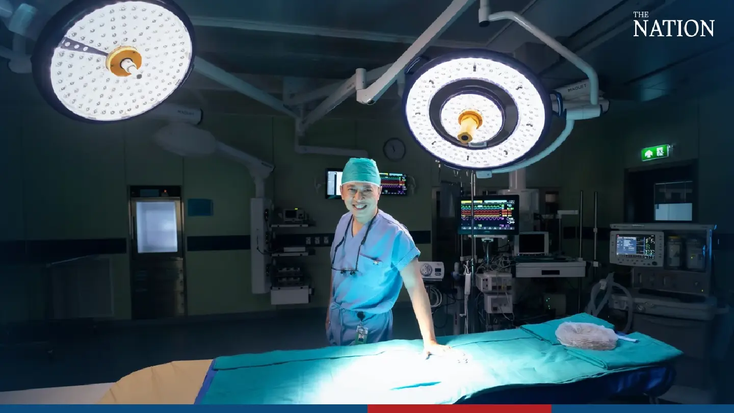 ‘Asst. Prof. Dr. Attapoom Susupaus’, aortic surgeon & happiness with life-saving job ‘Asst. Prof. Dr. Attapoom Susupaus’, aortic surgeon & happiness with life-saving job