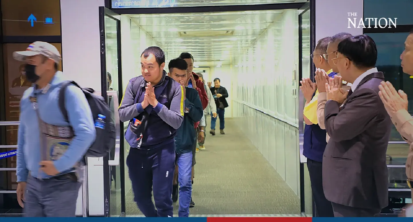 ‘Not going back to Israel’, says Thai worker, as 90 arrive at U-Tapao airport