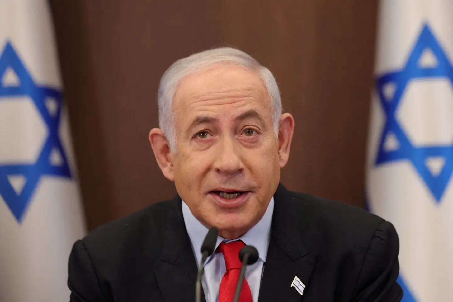 Israel's new war cabinet vows to wipe Hamas off the earth