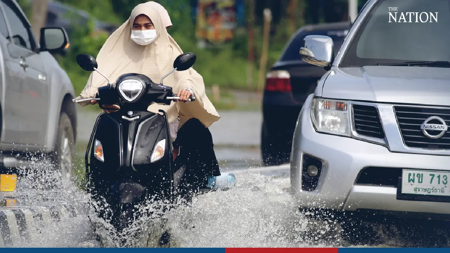 34 districts in North, Northeast hit by heavy flooding, 3 rivers may break banks soon