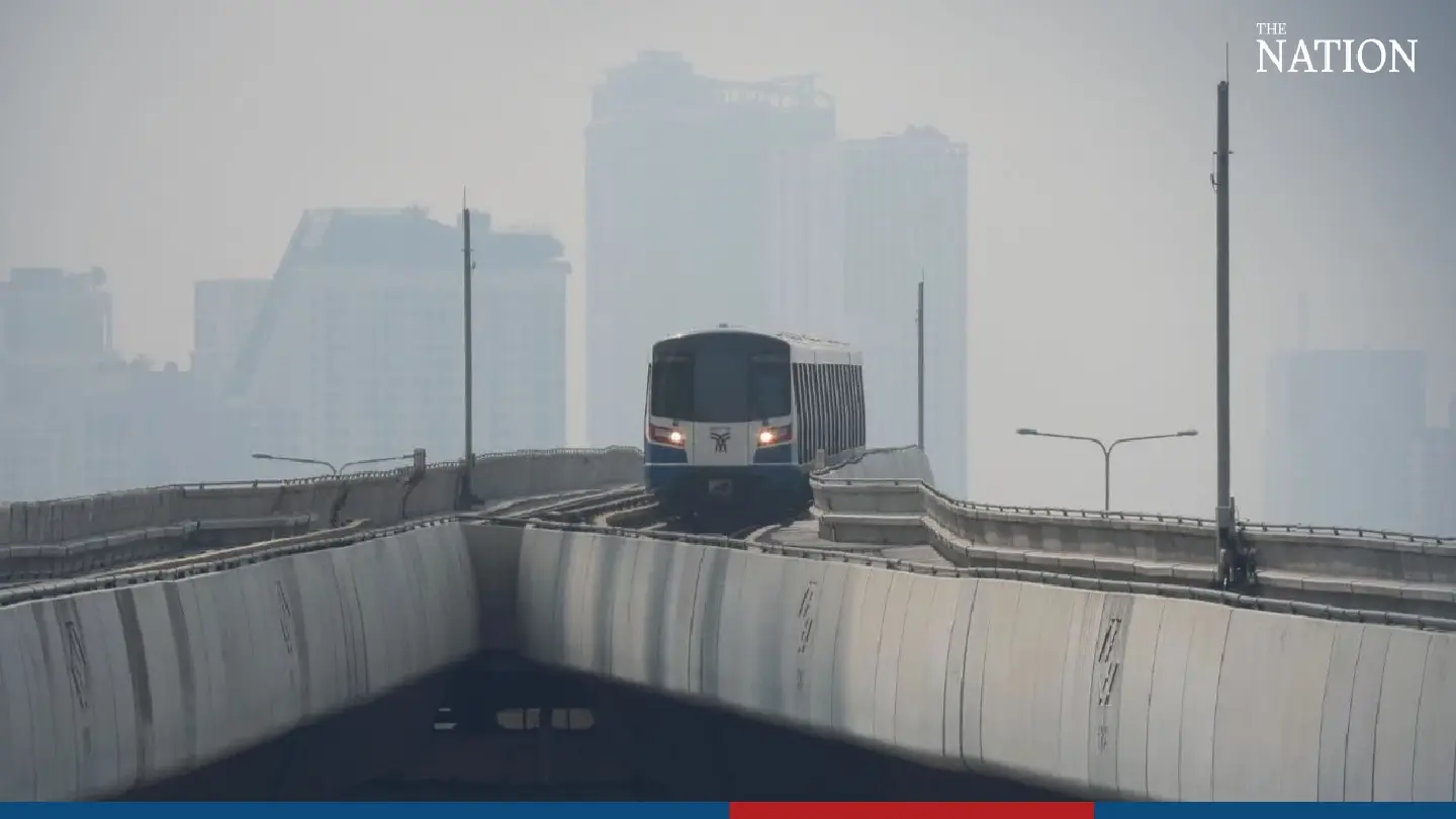 PM2.5 haze rises above safe threshold in Bangkok PM2.5 haze rises above safe threshold in Bangkok