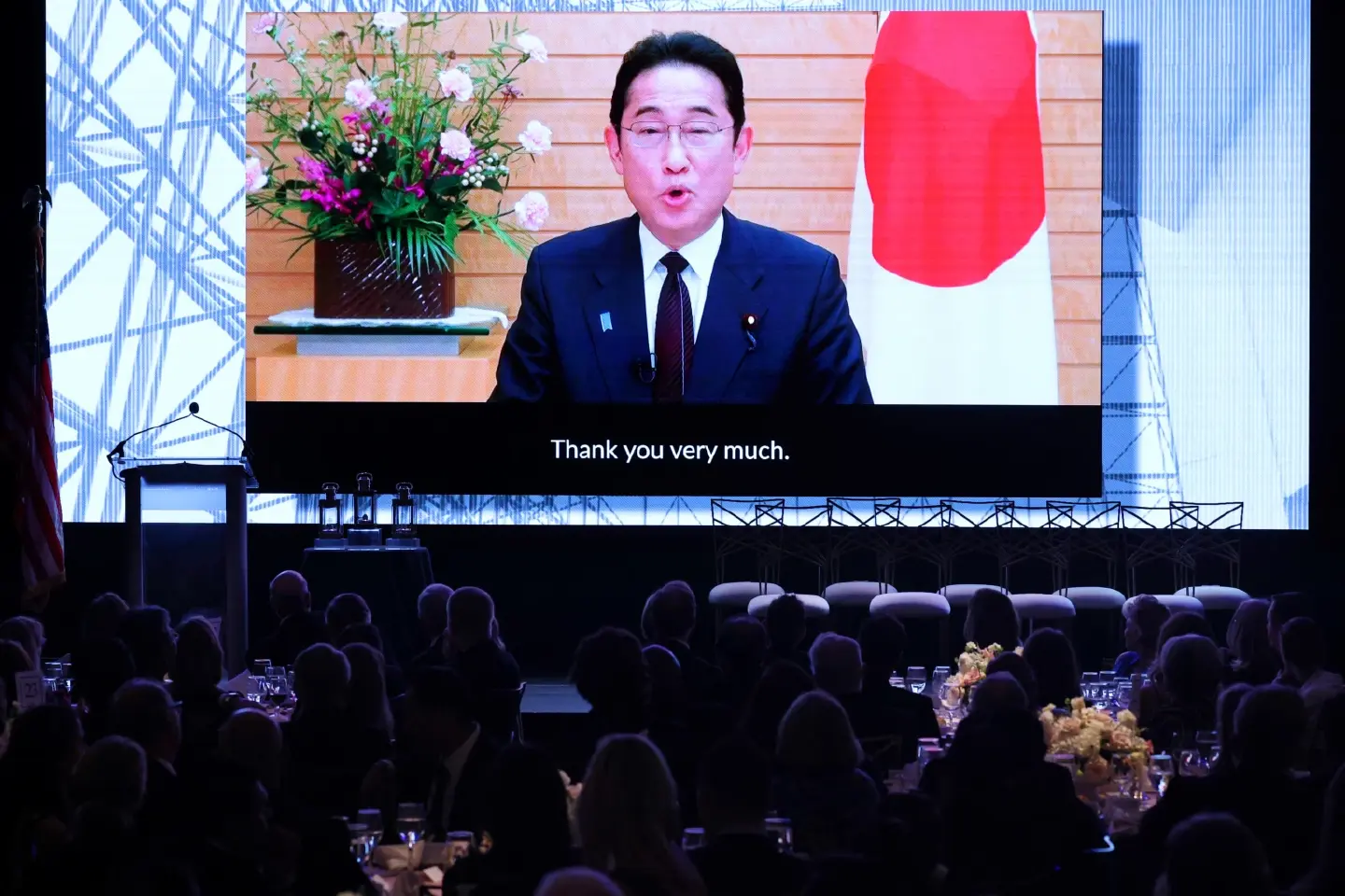 Japan's Kishida announces $113-bln package to combat inflation pain