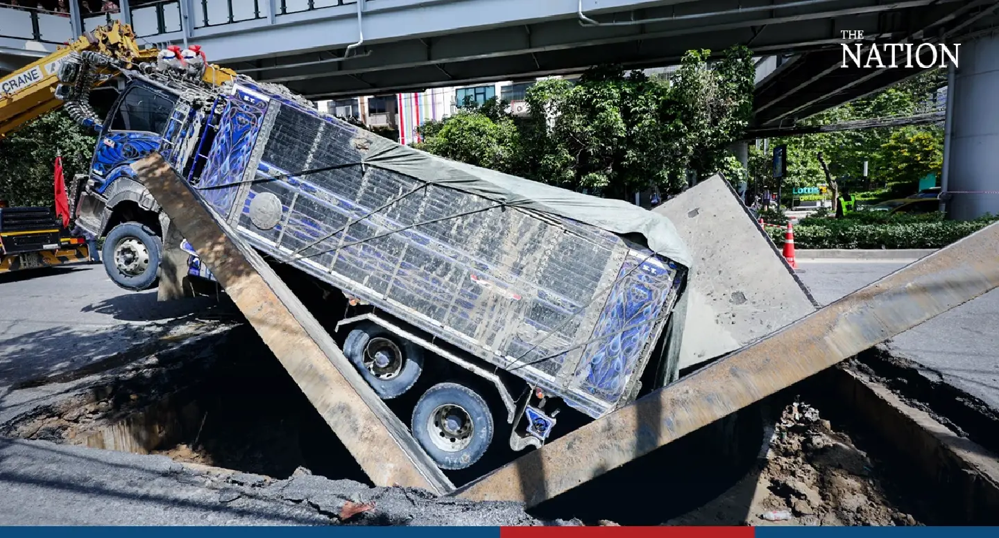 Bangkok road collapses under weight of 10-wheeler in 2nd sinkhole accident this week