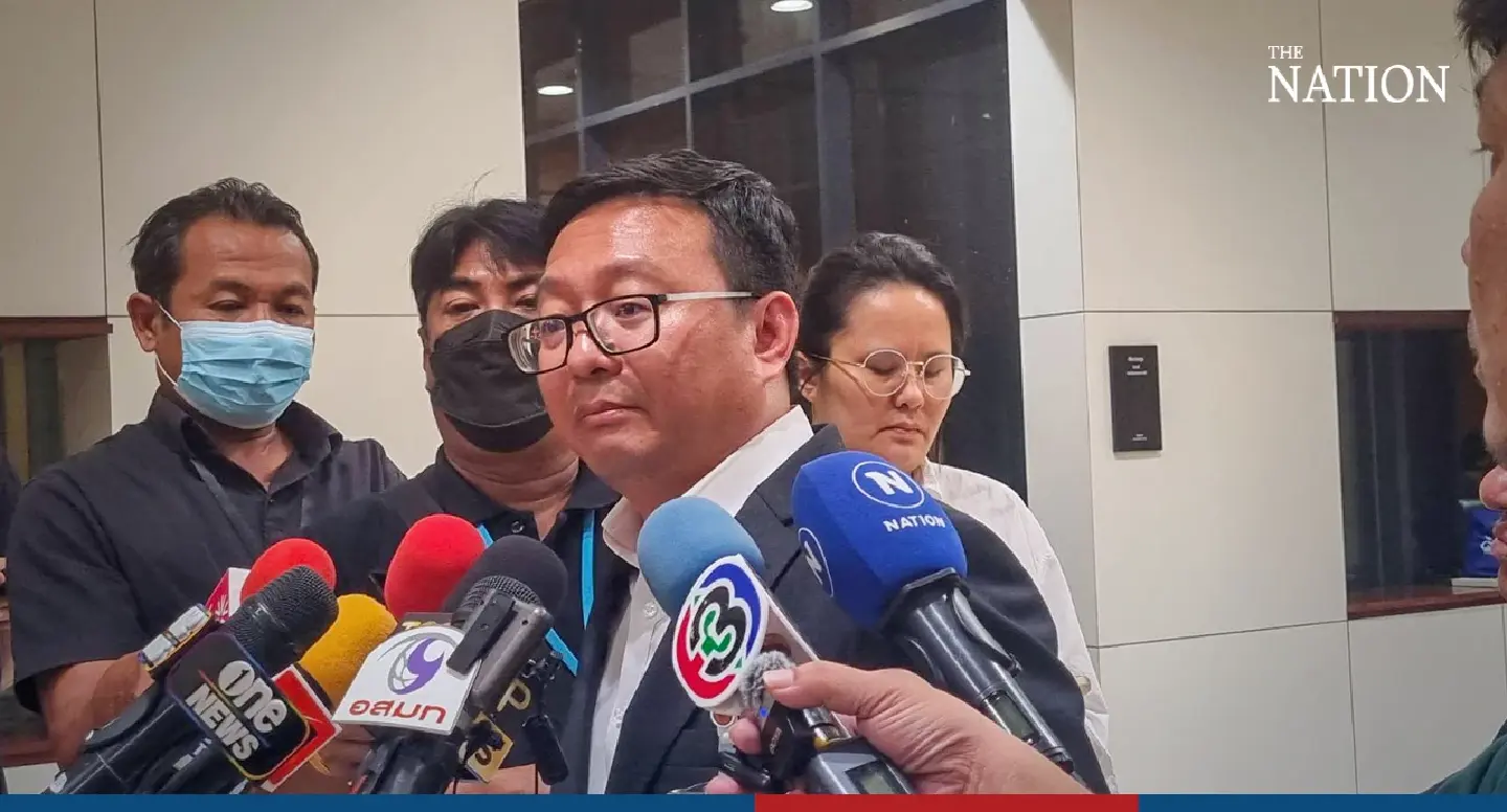 Move Forward MP Wuttiphong expelled from party