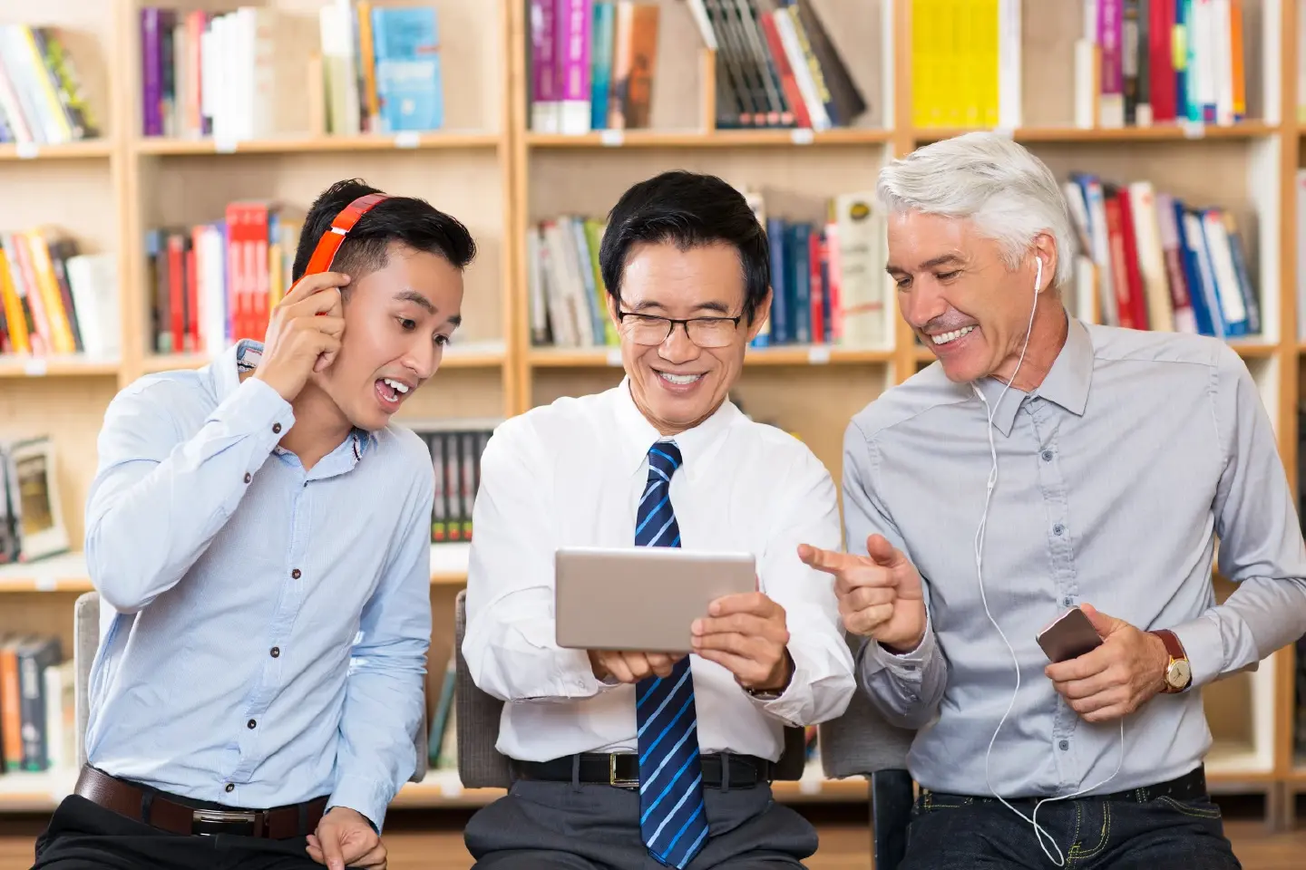 Organizations, grasp Generations Gap: Navigate challenges in today's workplace