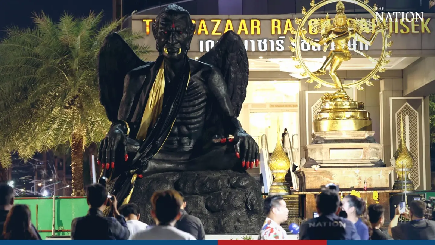 Bangkok’s giant demon statue banished amid rumours of animal sacrifice Bangkok’s giant demon statue banished amid rumours of animal sacrifice