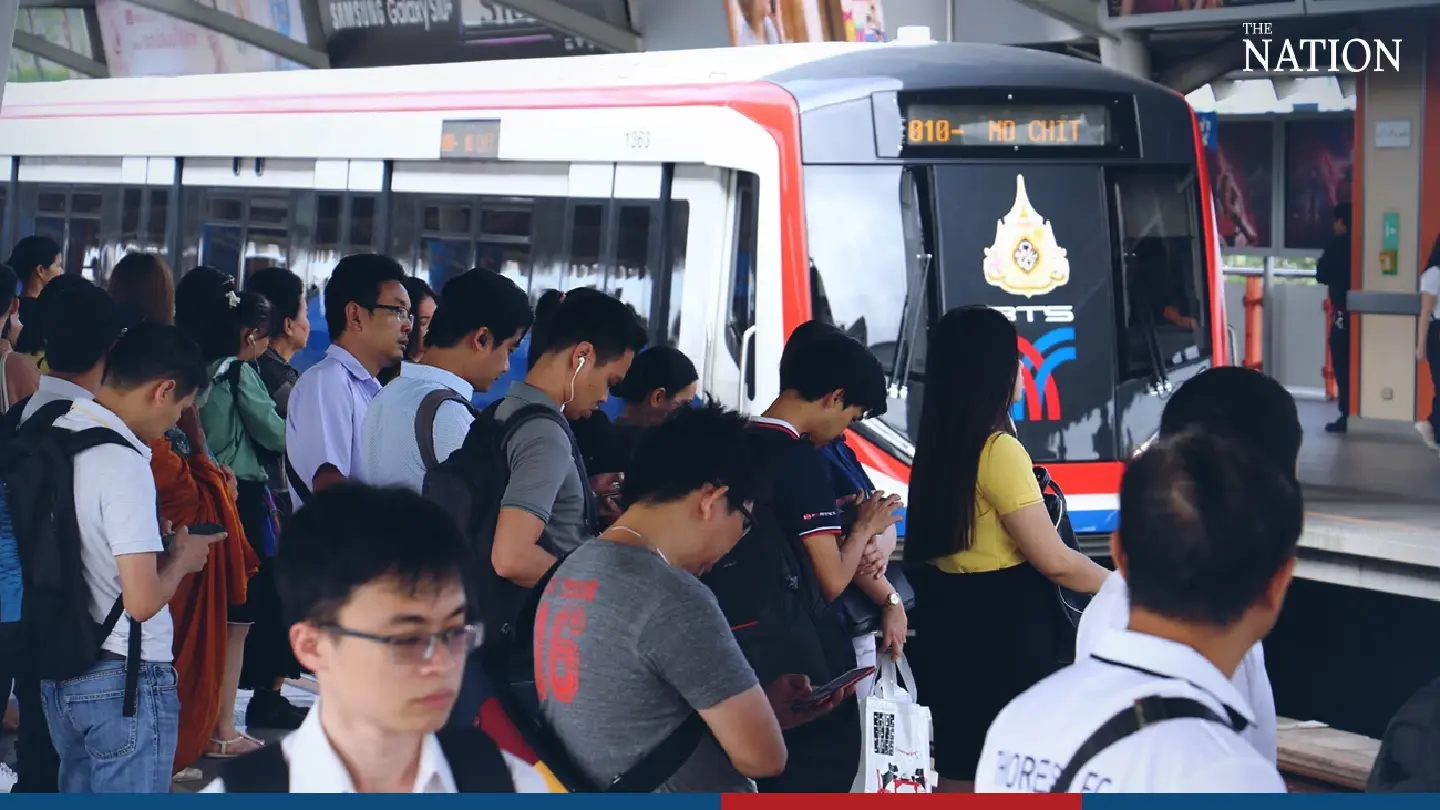 Passengers using Green Line extensions to pay fares from Jan 2 Passengers using Green Line extensions to pay fares from Jan 2