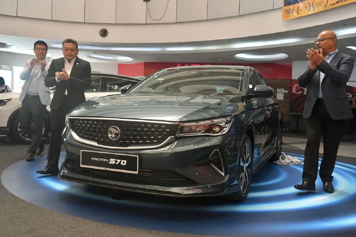 Proton mulls developing hydrogen-powered cars