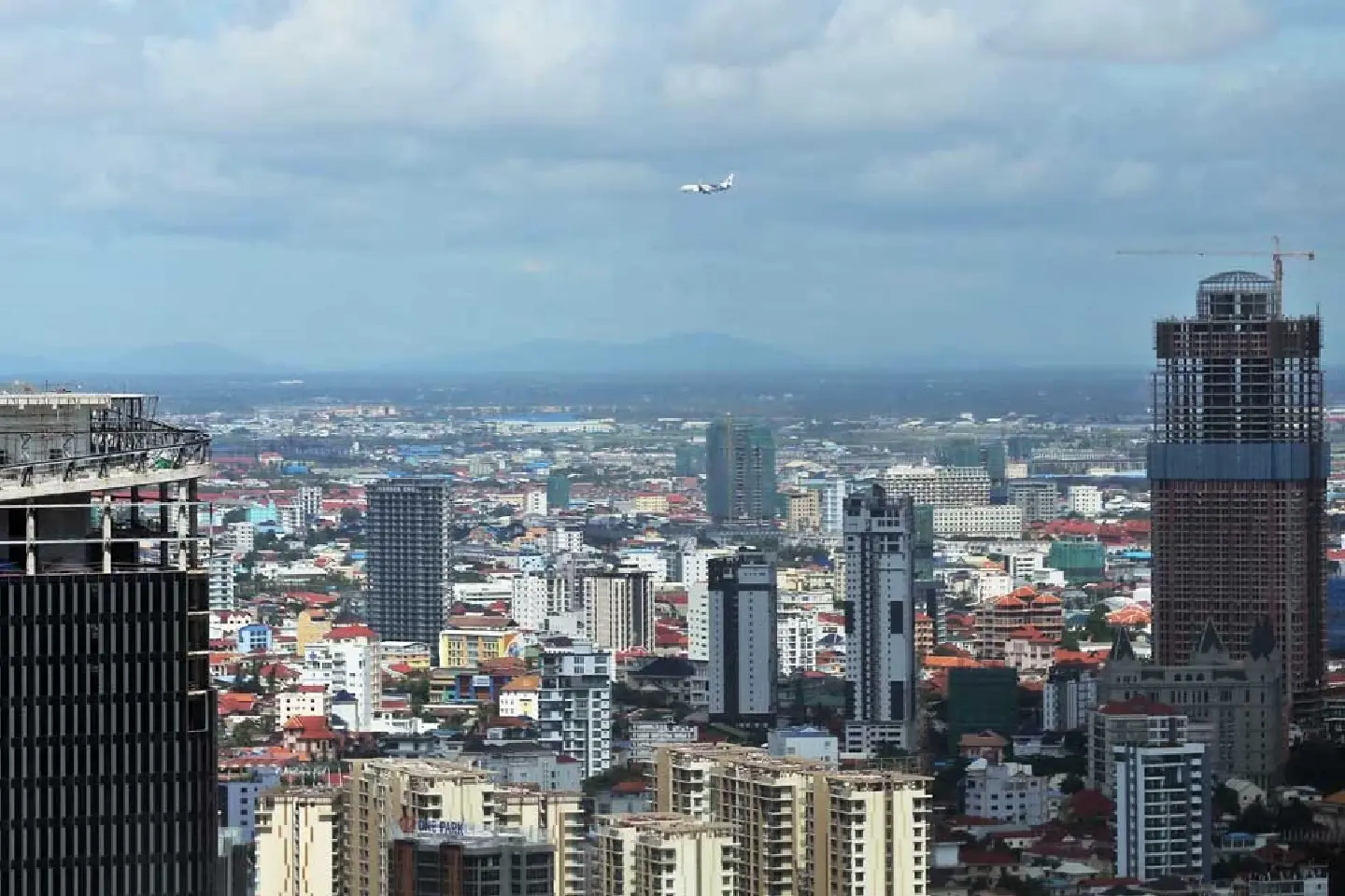 Cambodia leads FDI growth in Southeast Asia Cambodia leads FDI growth in Southeast Asia