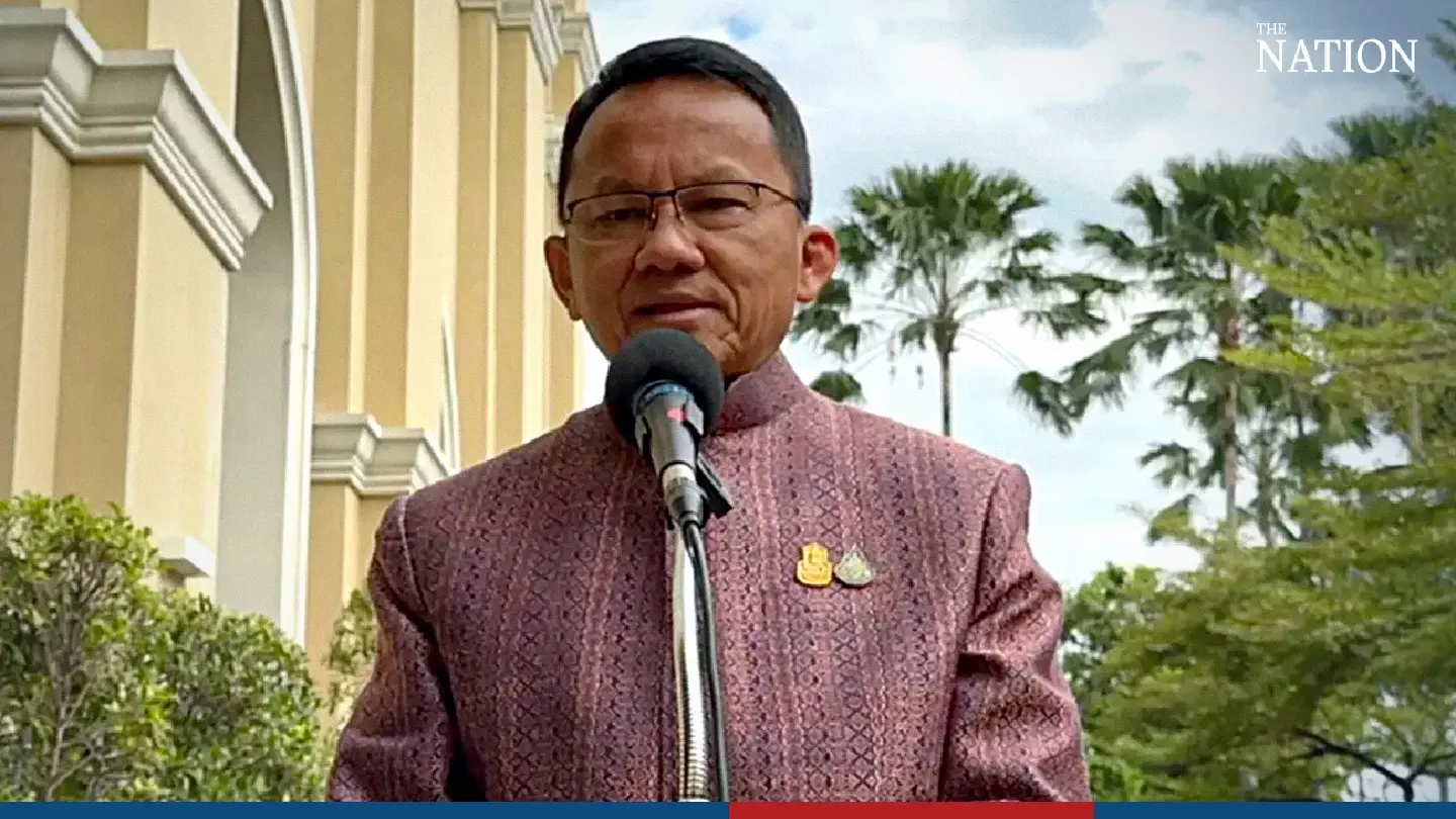 Deputy PM blames controversy over Thaksin’s treatment on Corrections chief Deputy PM blames controversy over Thaksin’s treatment on Corrections chief