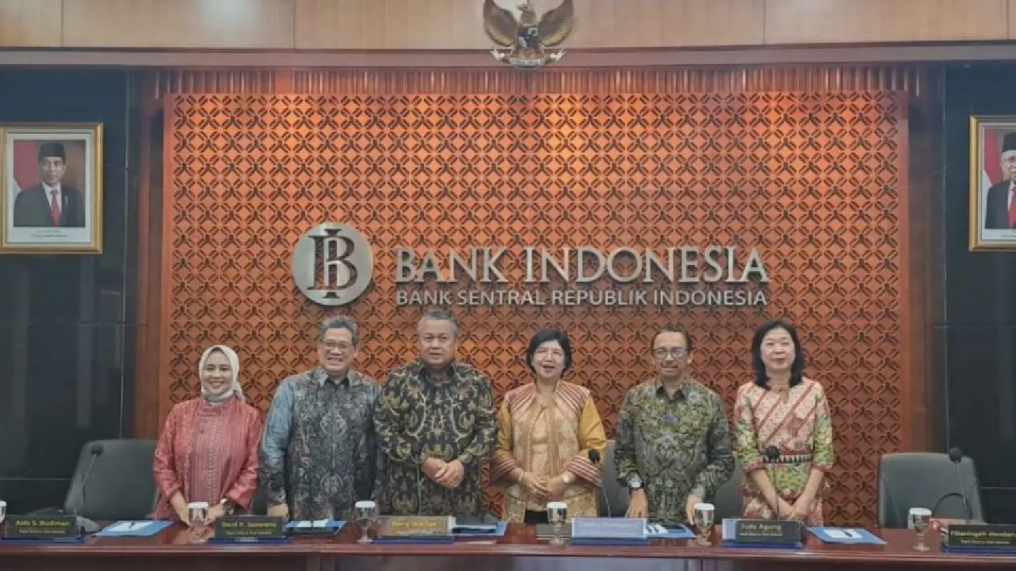 Bank Indonesia eyes no rate change until 2H 2024, Open to earlier cuts