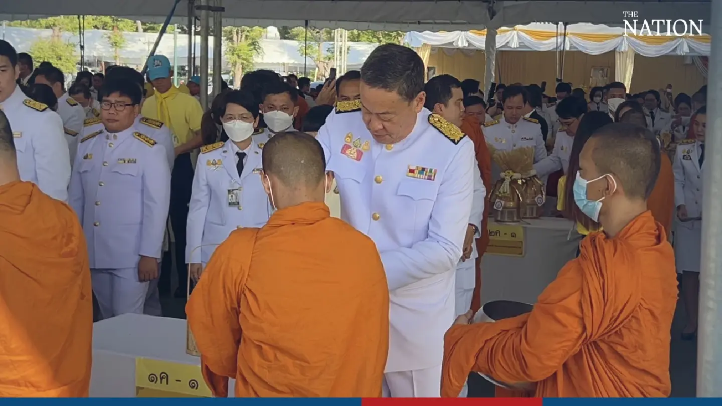 Srettha leads country in merit-making for King Rama IX on Father’s Day