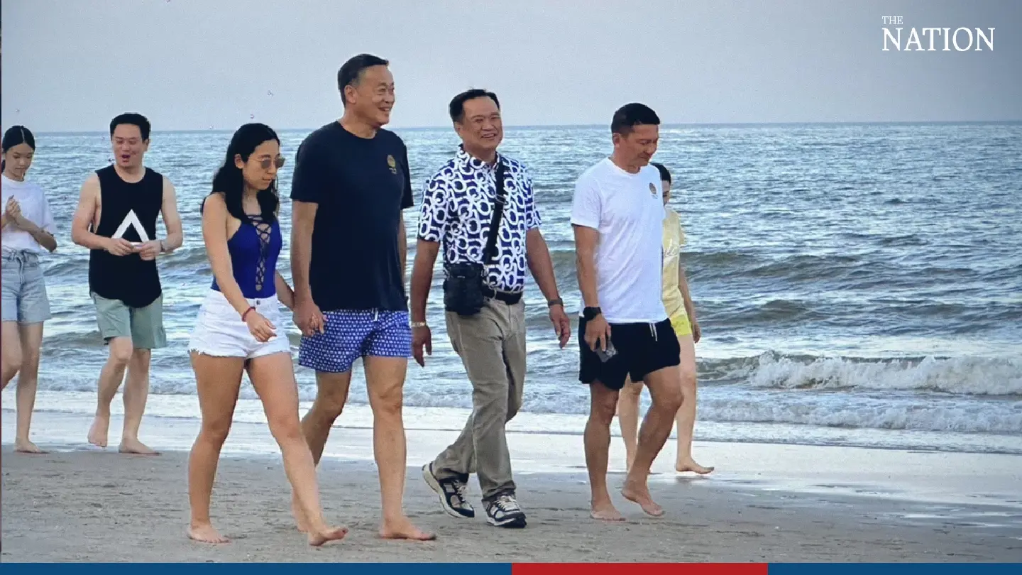 PM Srettha winds down in Hua Hin with Anutin and family