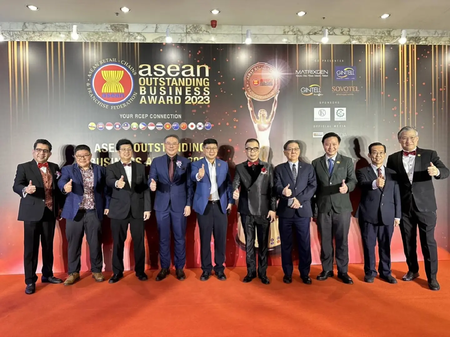 ICONSIAM named Leading Brand in Iconic Shopping Mall of the Year ICONSIAM named Leading Brand in Iconic Shopping Mall of the Year